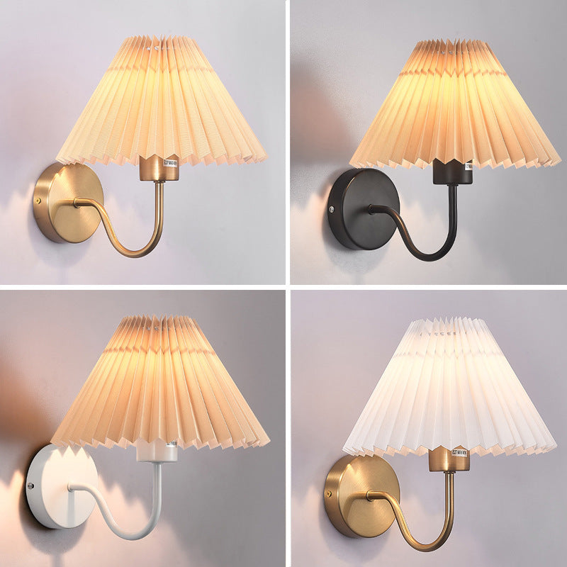 Eryn Scandinavische Vintage Binnen Wandlampen Messing/Zwart Metaal Slaapkamer