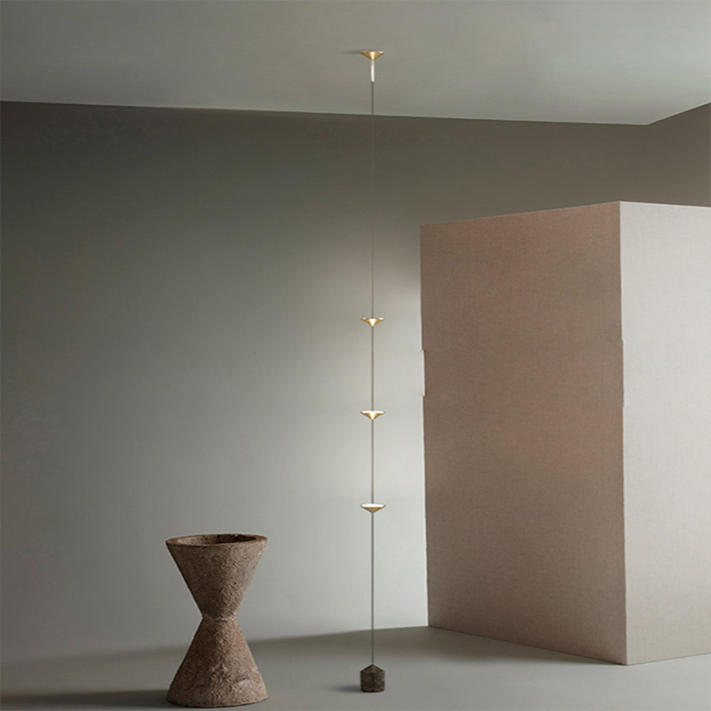 Edge Moderne Minimalistische Lineaire Metalen Vloerlamp Goud