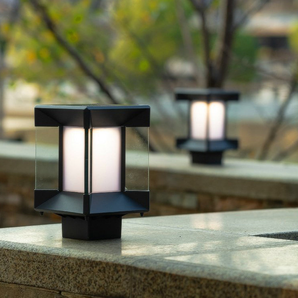 Riley Modern Retro LED Buitenlamp Zwart Goud Metaal Glas Buiten