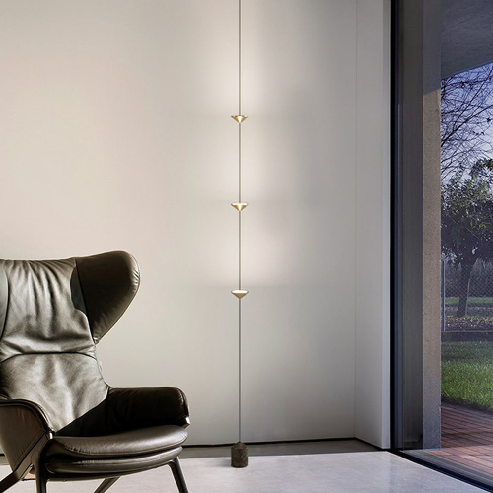 Edge Moderne Minimalistische Lineaire Metalen Vloerlamp Goud