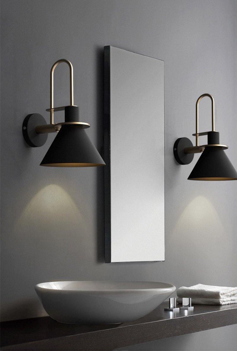 Solerine wandlamp zwart goud minimalistisch