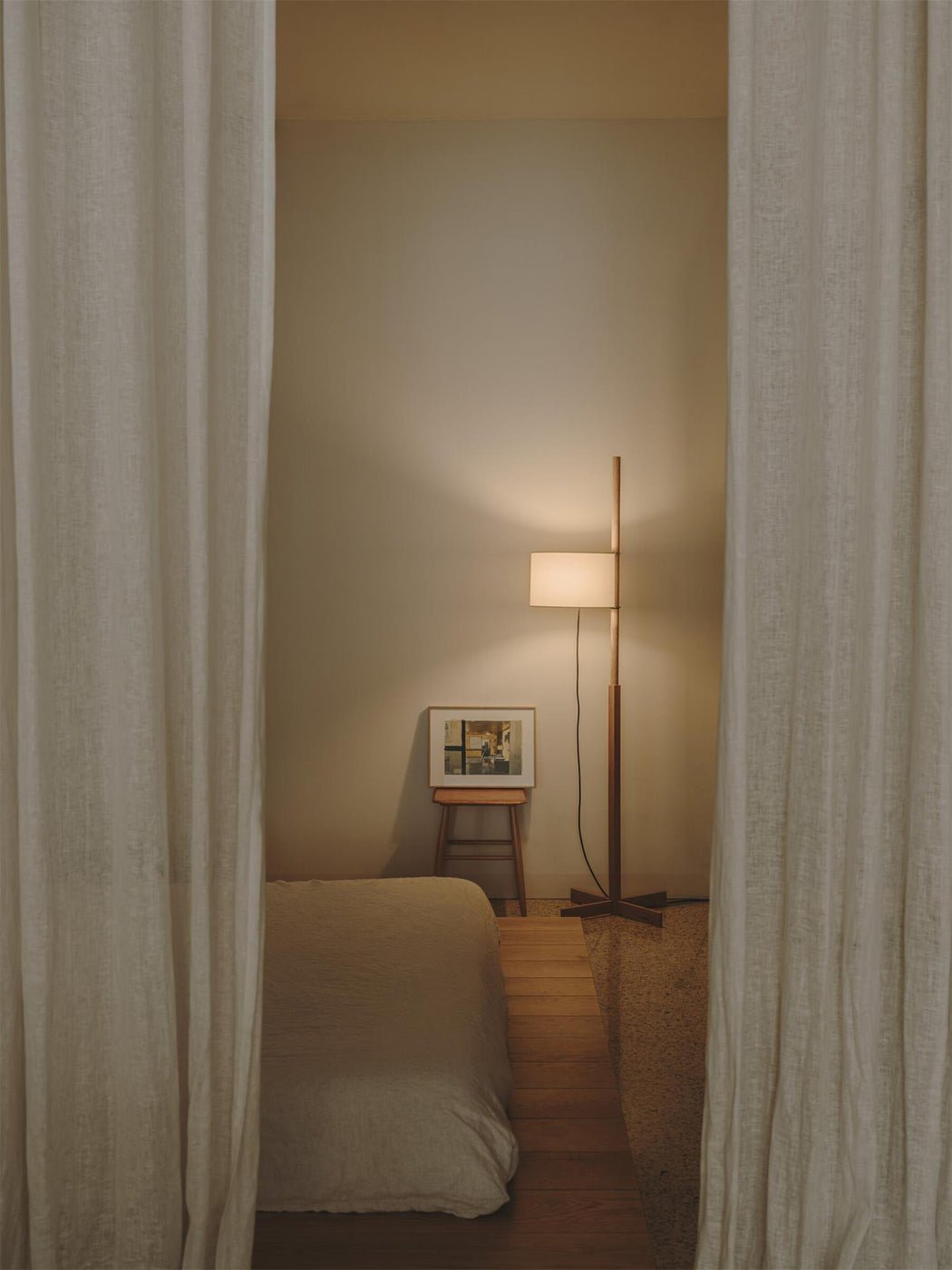 Jex Houten Stoffen vloerlamp