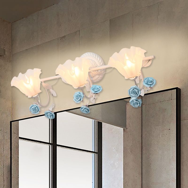 Félicie Design Bloem LED Wandlamp Metaal/Glas Blauw/Roze Slaap/Woon/Badkamer