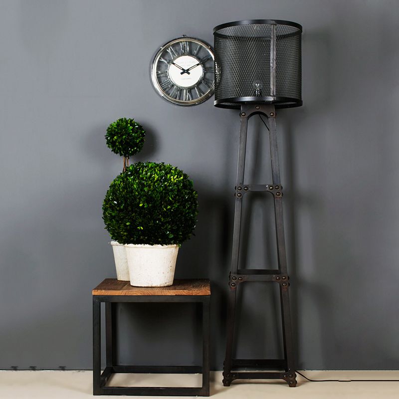 Alessio Modern Industriele LED Vloerlamp Zwart Metaal Woon/Slaapkamer