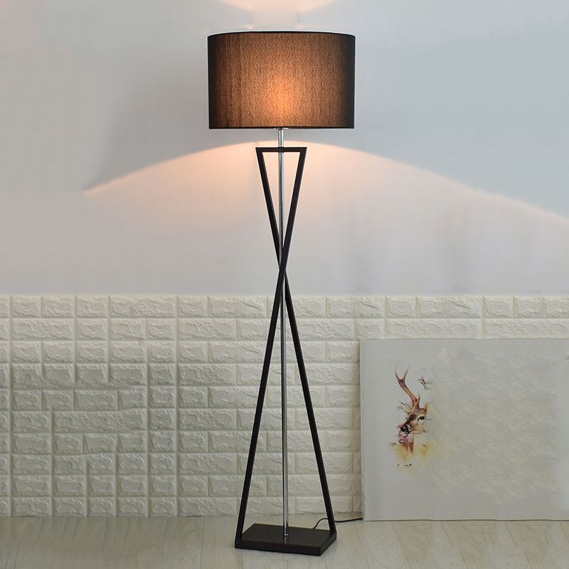 Eryn Retro Cilinder Driepoot Vloerlamp Metalen Stof Multi Kleur Slaapkamer/Woonkamer