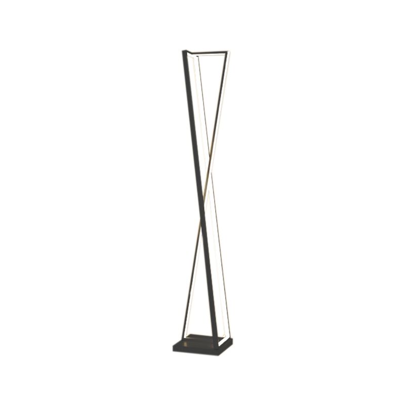 Edge Moderne Lineaire Metalen Driehoek Vloerlamp, Zwart/Wit