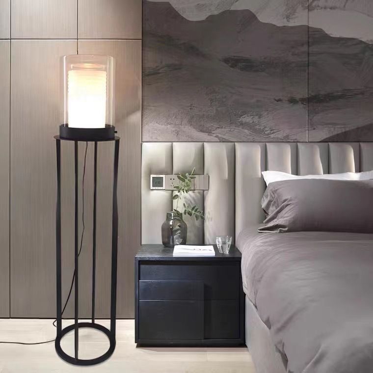 Eryn Moderne Cilinder LED Vloerlamp Metaal/Glas Zwart Slaap/Woon/Eetkamer