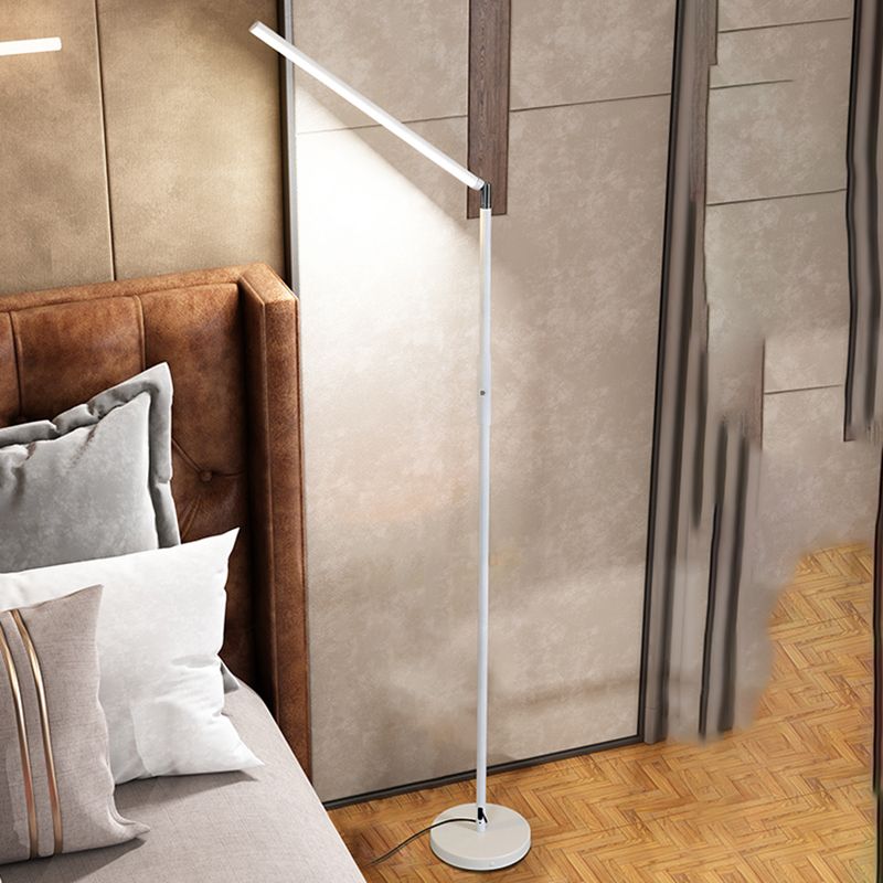 Edge Industriele LED Vloerlamp Zwart/Wit Woon/Slaapkamer Metaal&Acryl