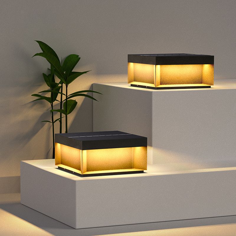 Riley Moderne LED Buitenlamp Zwart/Gouden Metaal Tuin/Stoeprand/Balkon