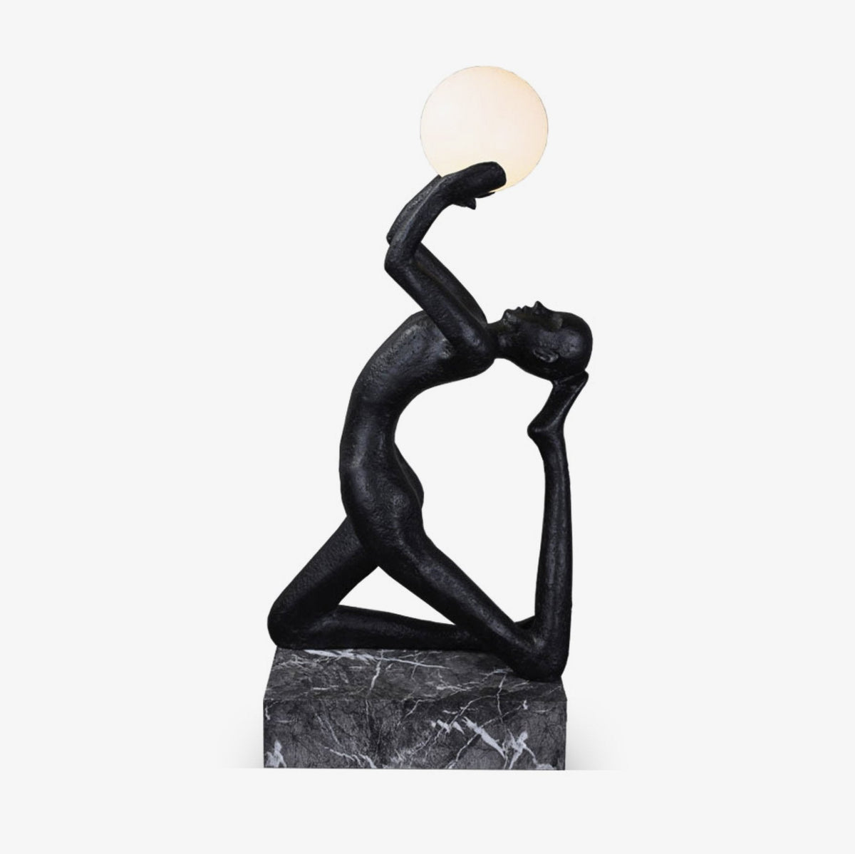 Evvinyra sculpturale zwarte vloerlamp
