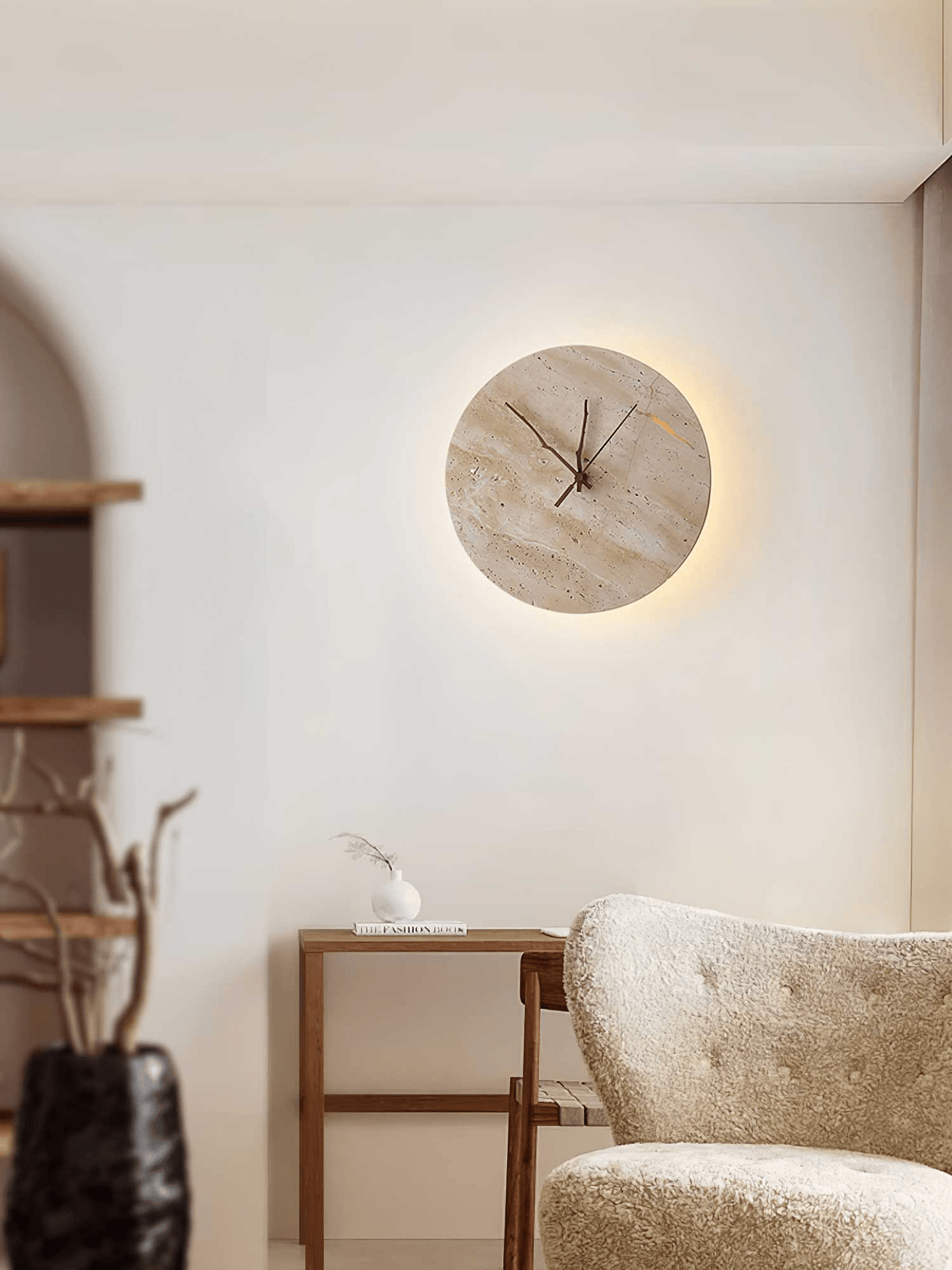 Nororielle minimalistische wandlamp van geel travertin