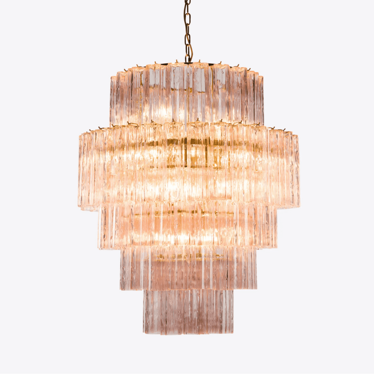 Eiraora kroonluchter met lagen van roze prisma-glas, elegant