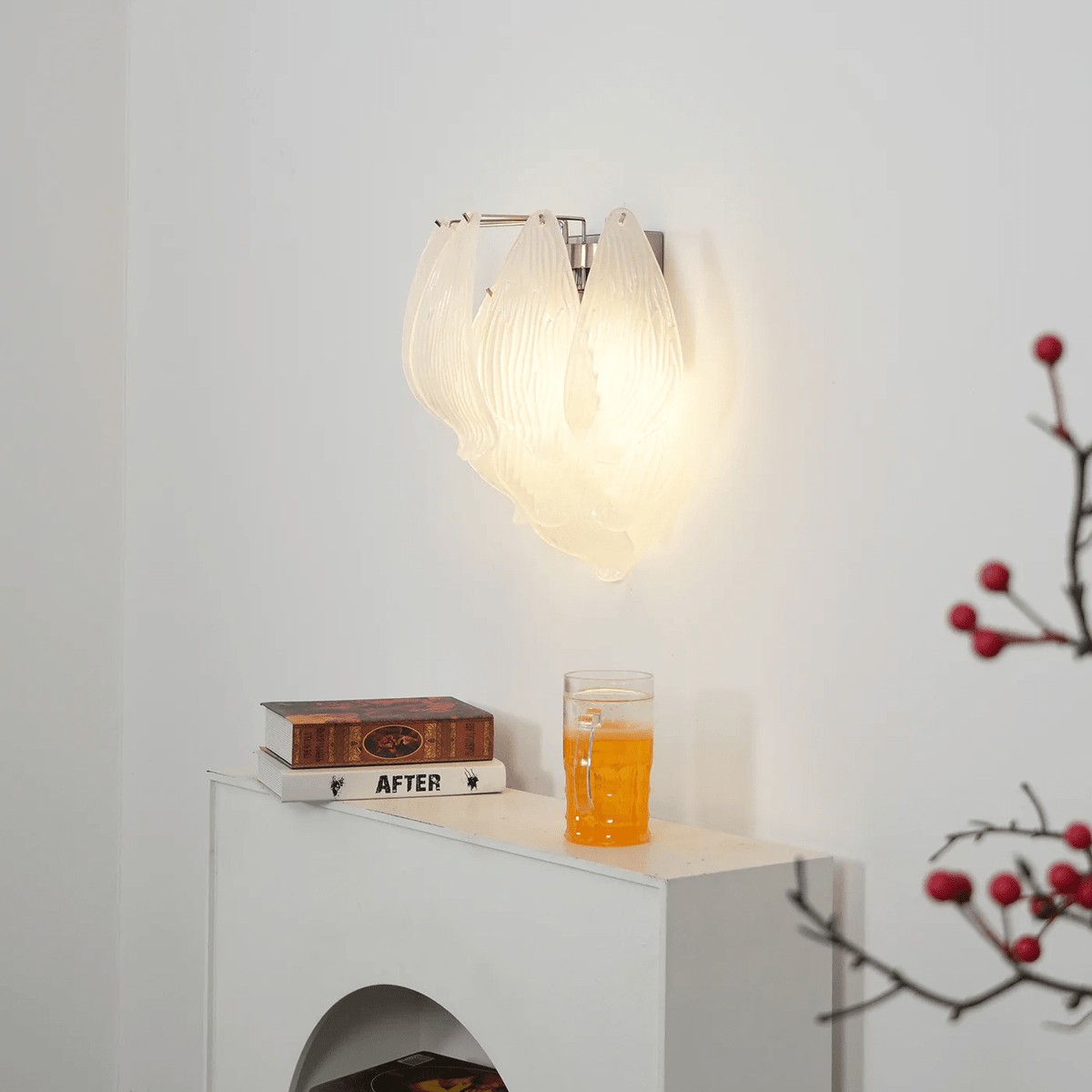 Lioriniella wandlamp Murano-glasbladeren met bloemblaadjes in cascaderende lagen met mat glas