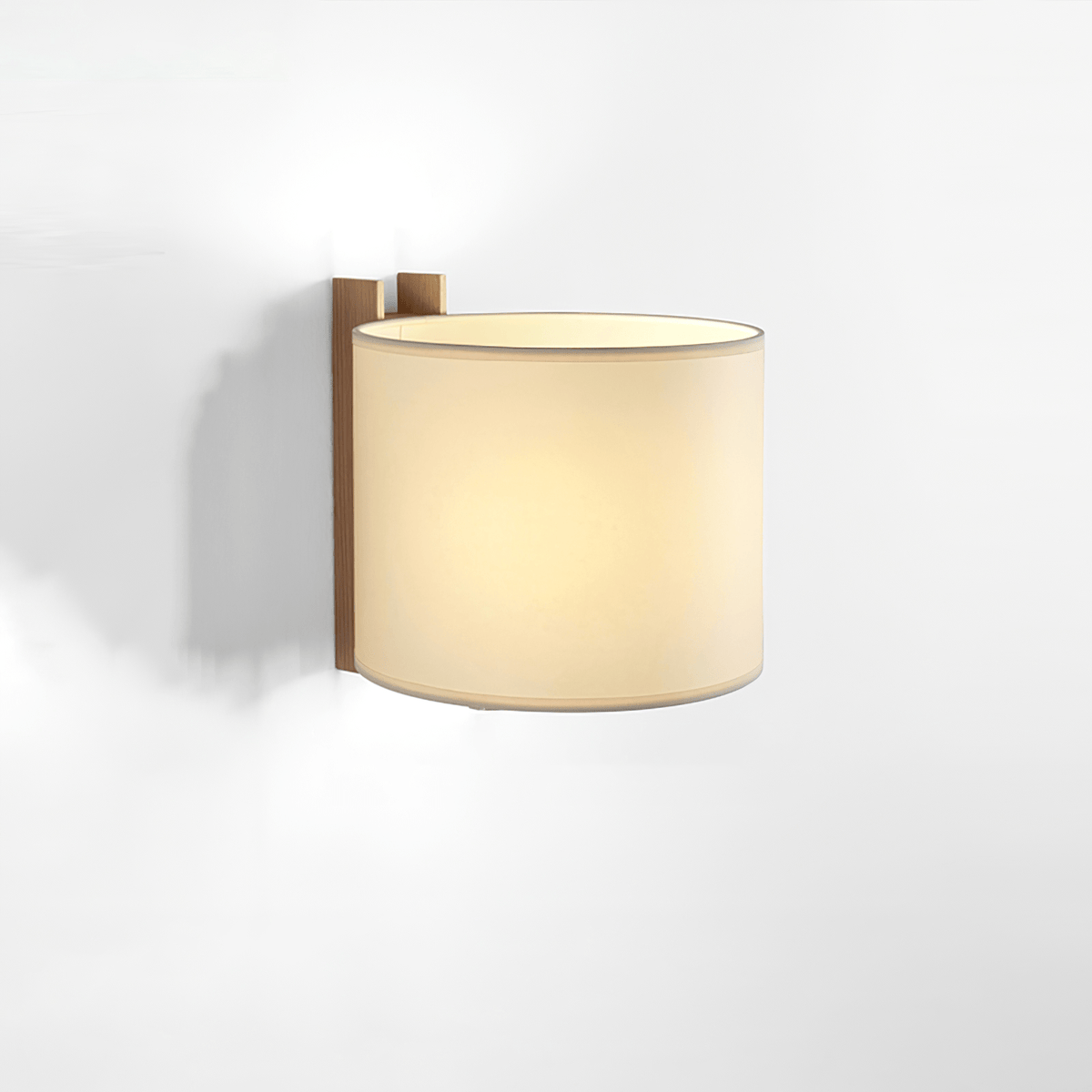 Mirarenne Minimalistische wandlamp met Stoffenkap