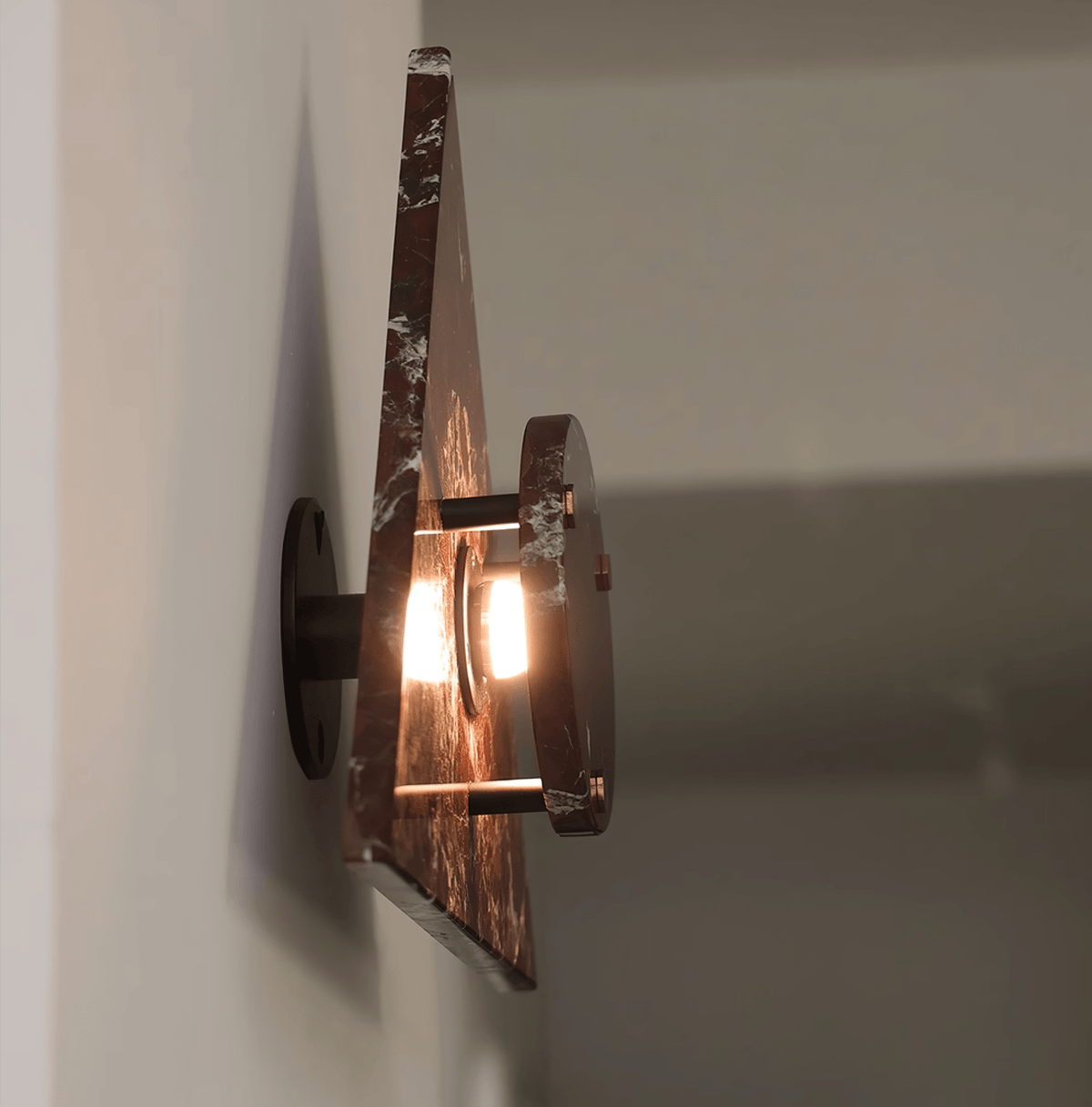 Pyramid Rustic marmer wandlamp
