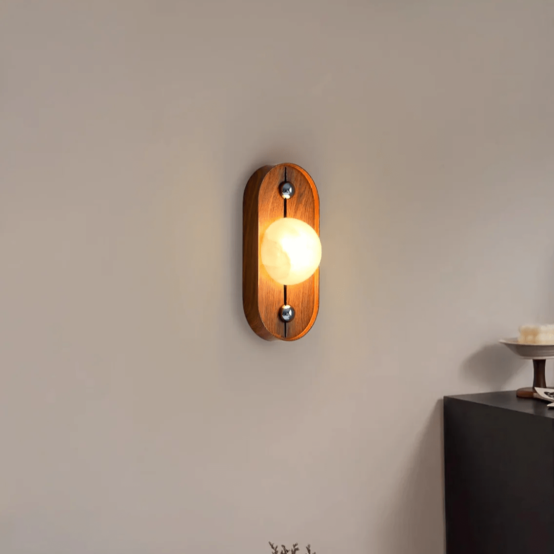 Orlin albasten wandlamp hout