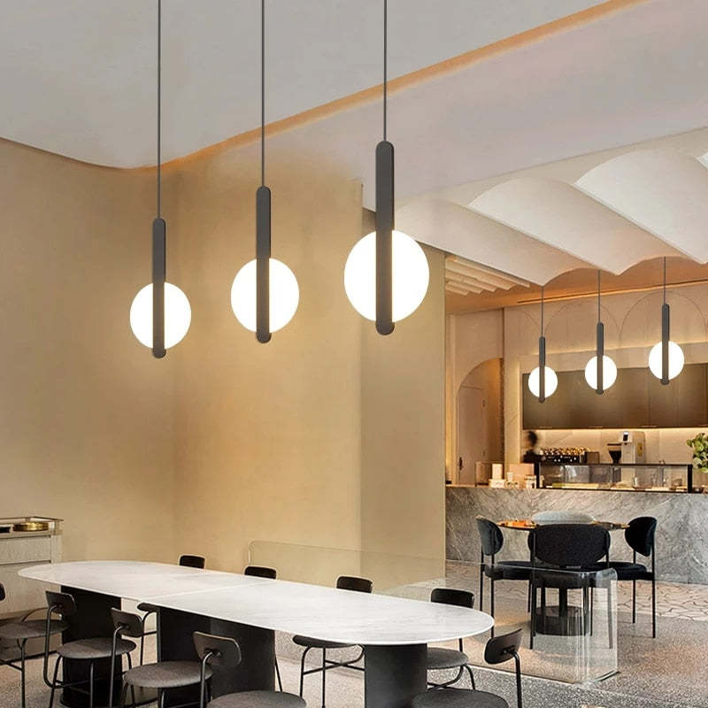 Nyla Moderne Rond LED Hanglampen Metaal/Acryl Zwart/Wit Woonkamer/Slaapkamer