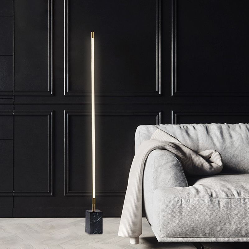 Edge Moderne Minimalistische Lineaire Zwart/Goud Metalen Vloerlamp