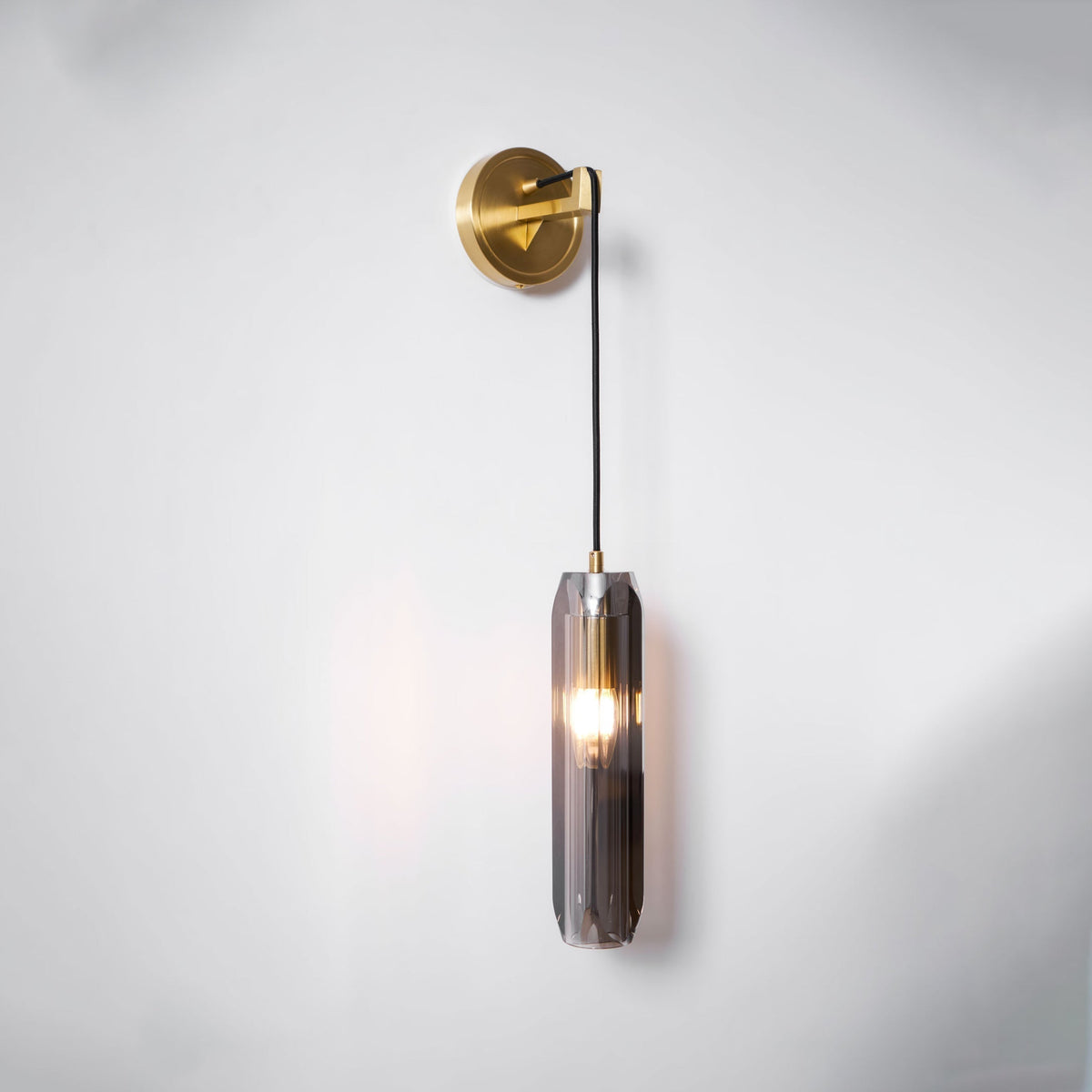 Zodorila Moderne wandlamp uit de Minimalistische Kristalserie