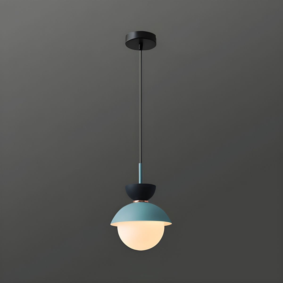 Cairns Nordic Globe LED Hanglamp Kleurrijk Metaal Slaapkamer
