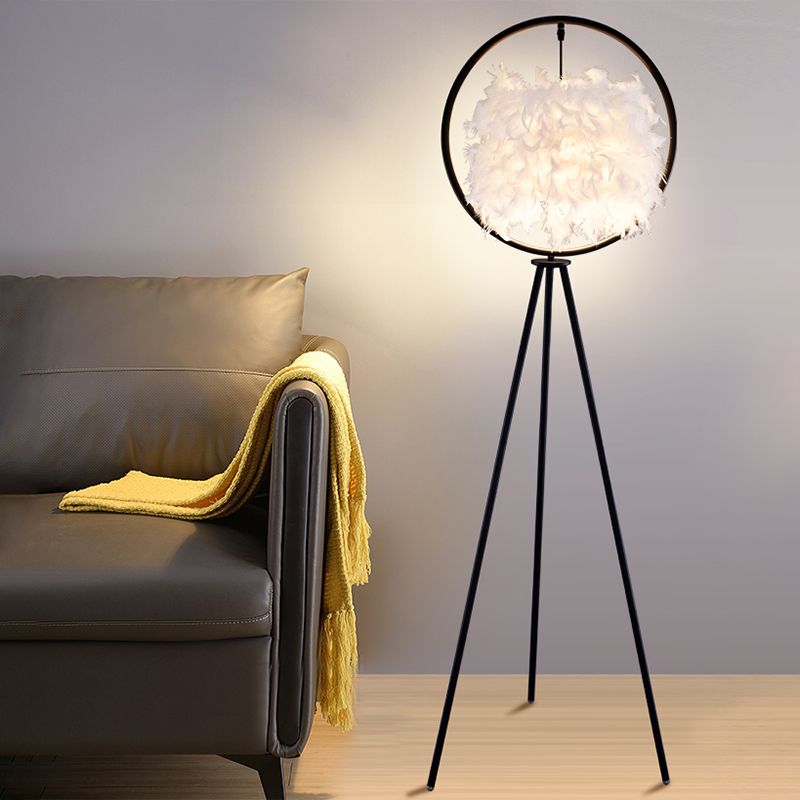 O'Moore Moderne Design Elegante Veren Ring Driepoot Vloerlamp Zwart/Goud Metaal/Stof Slaapkamer/Woonkamer