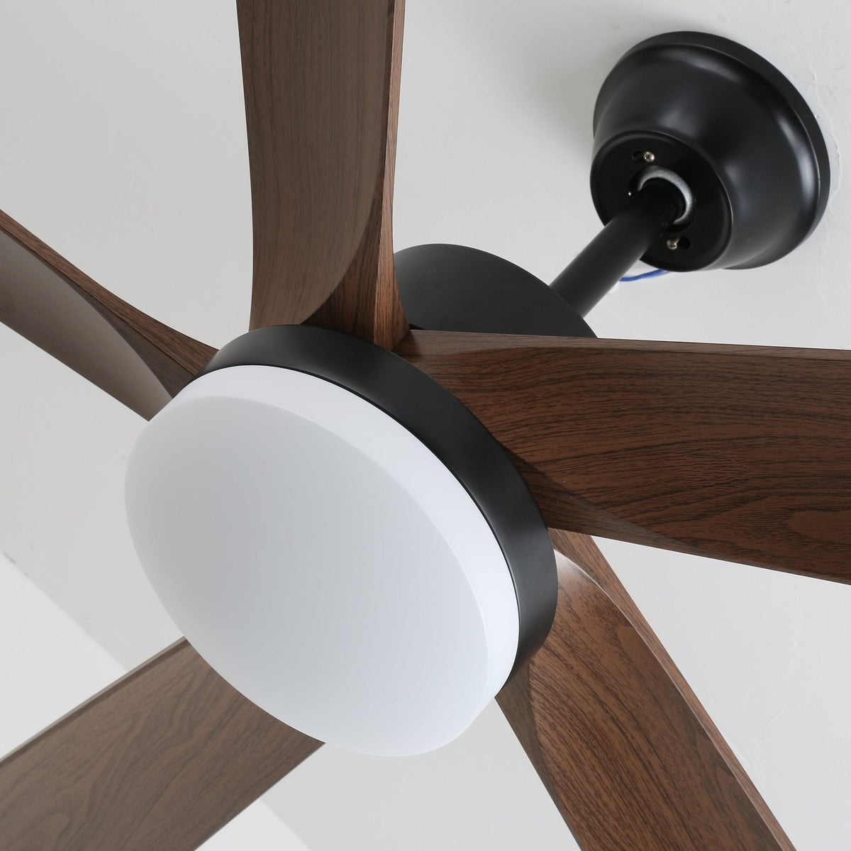 Eryndor moderne plafondventilator met verlichting van hout
