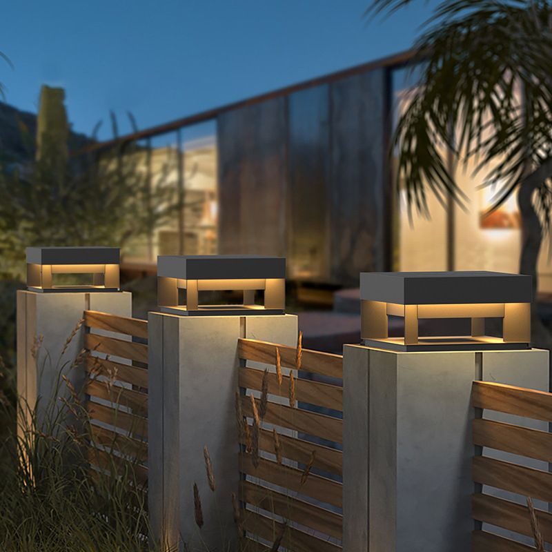 Riley Moderne LED Kubus Buitenlamp Zonne Metaal Zwart Tuin/Stoeprand/Balkon