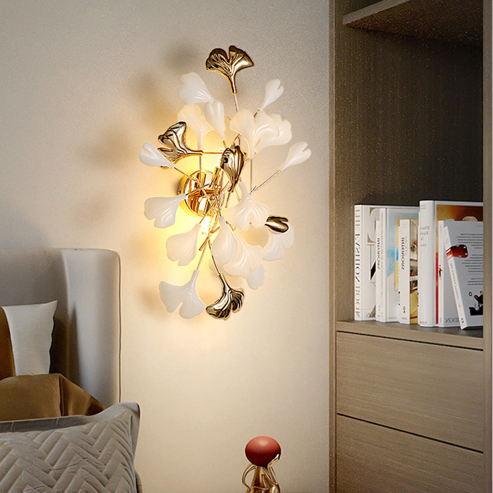Olivia Decoratieve Bloem Wandlamp Wit Goud Keramiek Metaal Slaapkamer