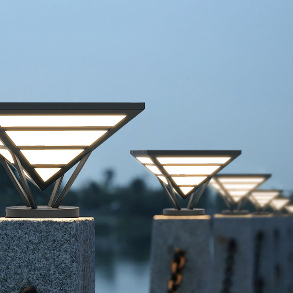 Riley Moderne Kleine Design LED Buitenlamp Metaal Zwart Buiten