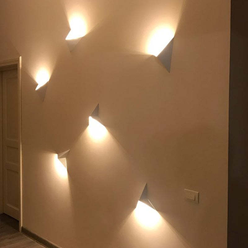 Orr Modern Minimalistisch Driehoek LED Wandlampen Zwart Wit Binnen