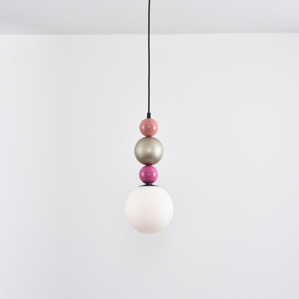 Eshaisra Noordse kunst ronde ballen stapelende glas hanglamp