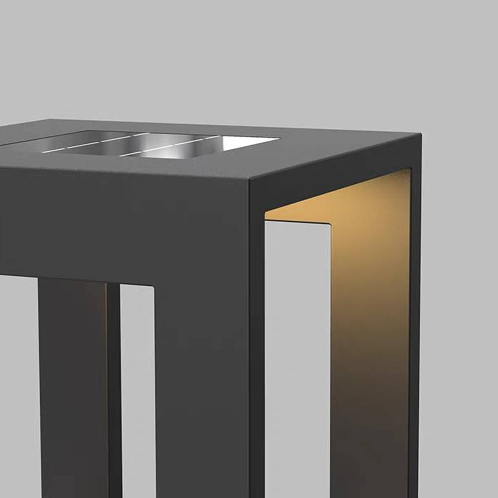 Orr Eenvoudige Holle Kubus LED Vloerlamp Zwart Metaal/Acryl Buiten