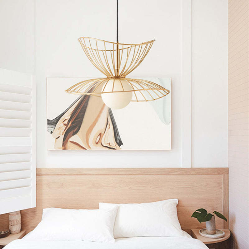 Renée Vertigo Design LED Esthetisch Hanglampen Zwart/Goud Metaal Slaapkamer