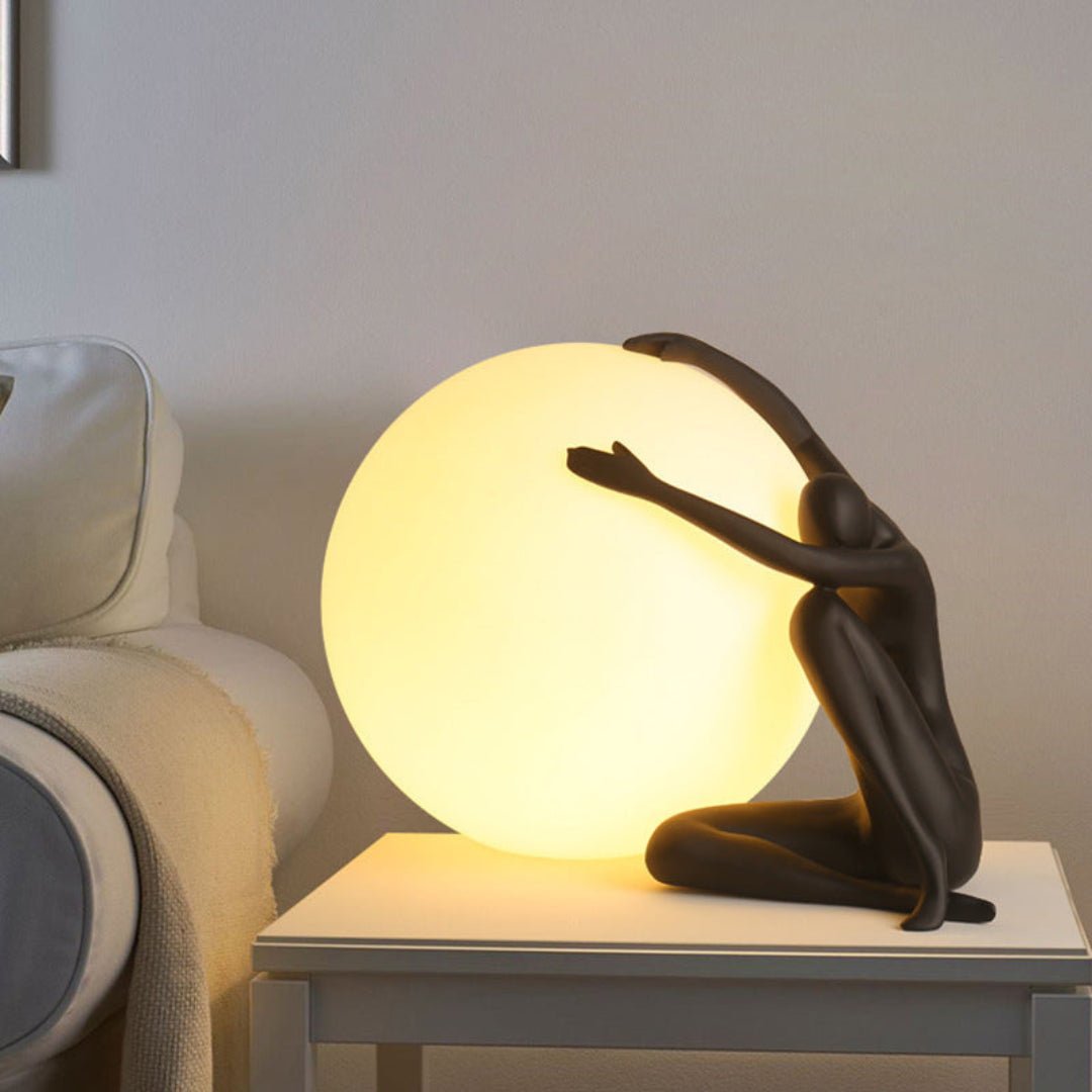 Cosmo Humanoid Ball Holding tafellamp