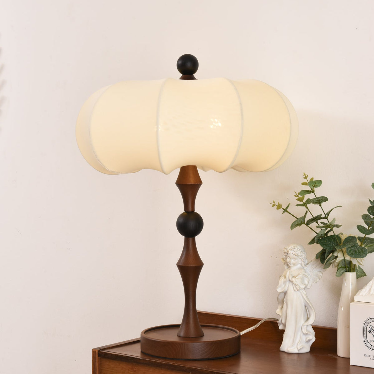 Lumae Houten en Stoffen Retro tafellamp