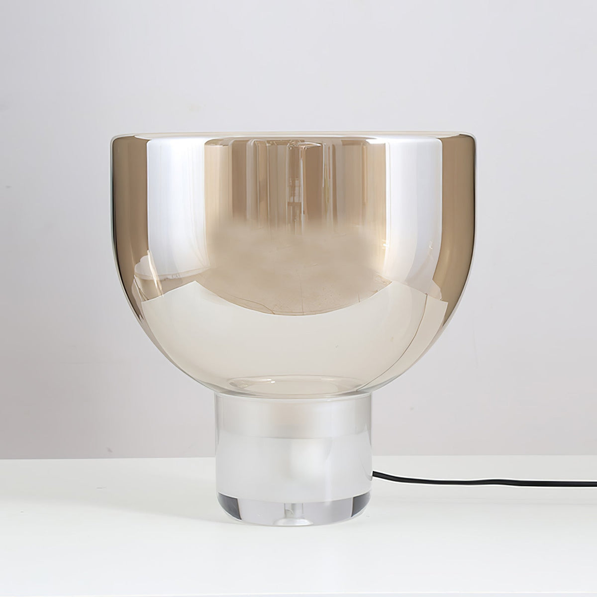 Cavm elegante tafellamp van glas