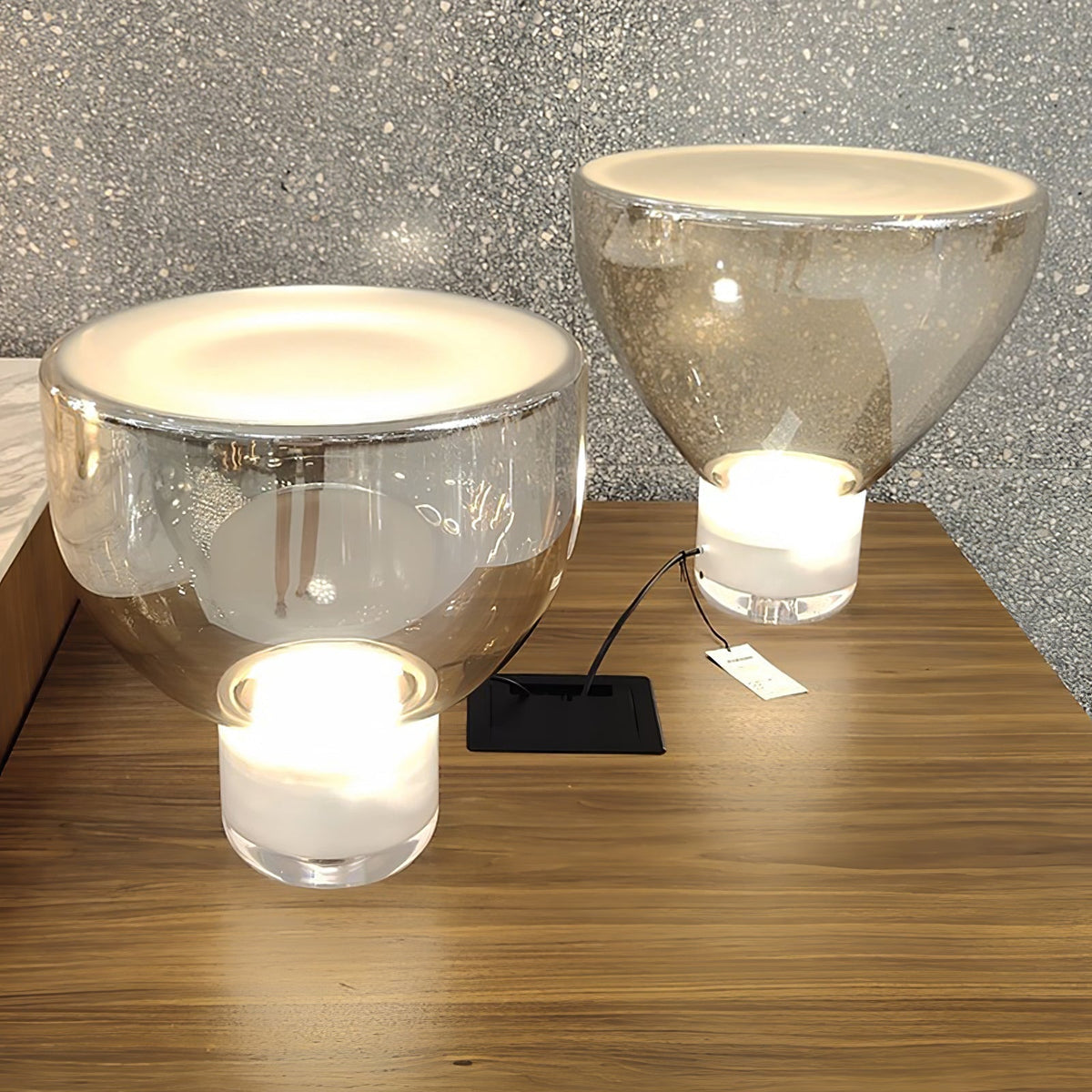 Cavm elegante tafellamp van glas