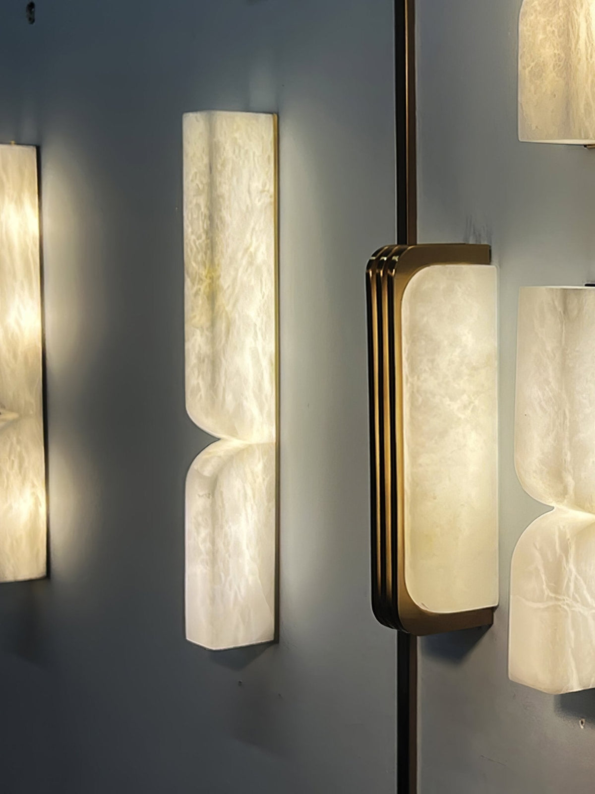 Lena Albast rechthoekige wandlamp met stekker