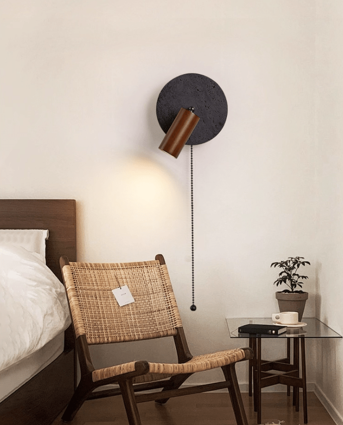 Jaxlen Zwart travertin wandlamp