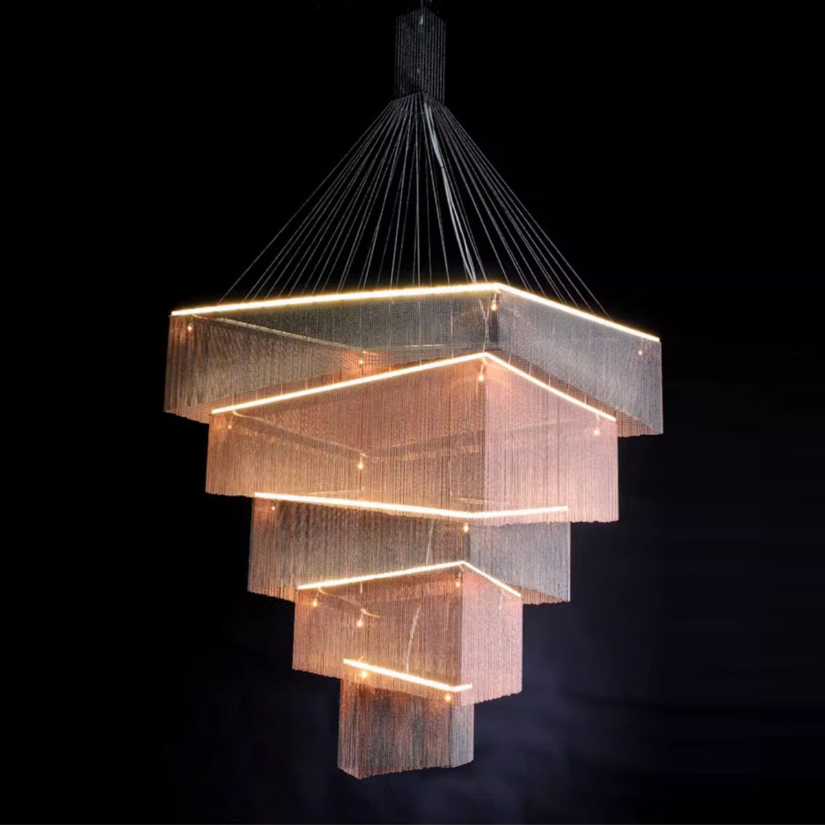 Caeluvyn Postmoderne kroonluchter met ketting en tassel van metaal