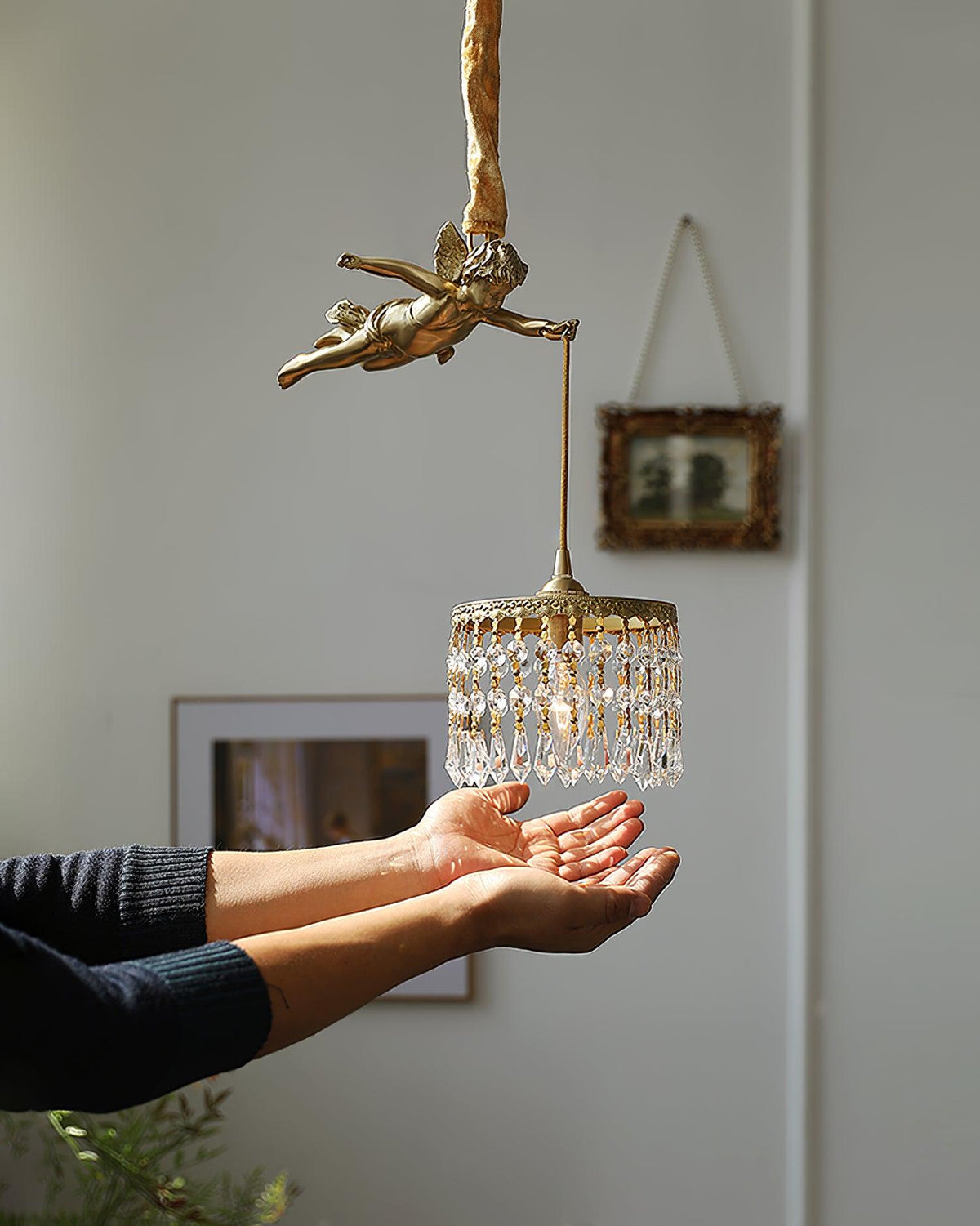 Calytra hanglamp in messing met kristal