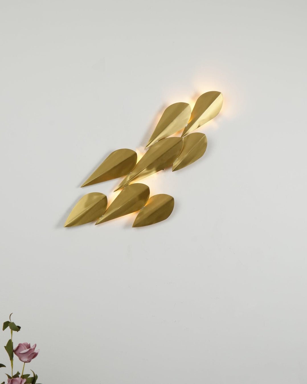 Avynis Abstract messing wandlamp