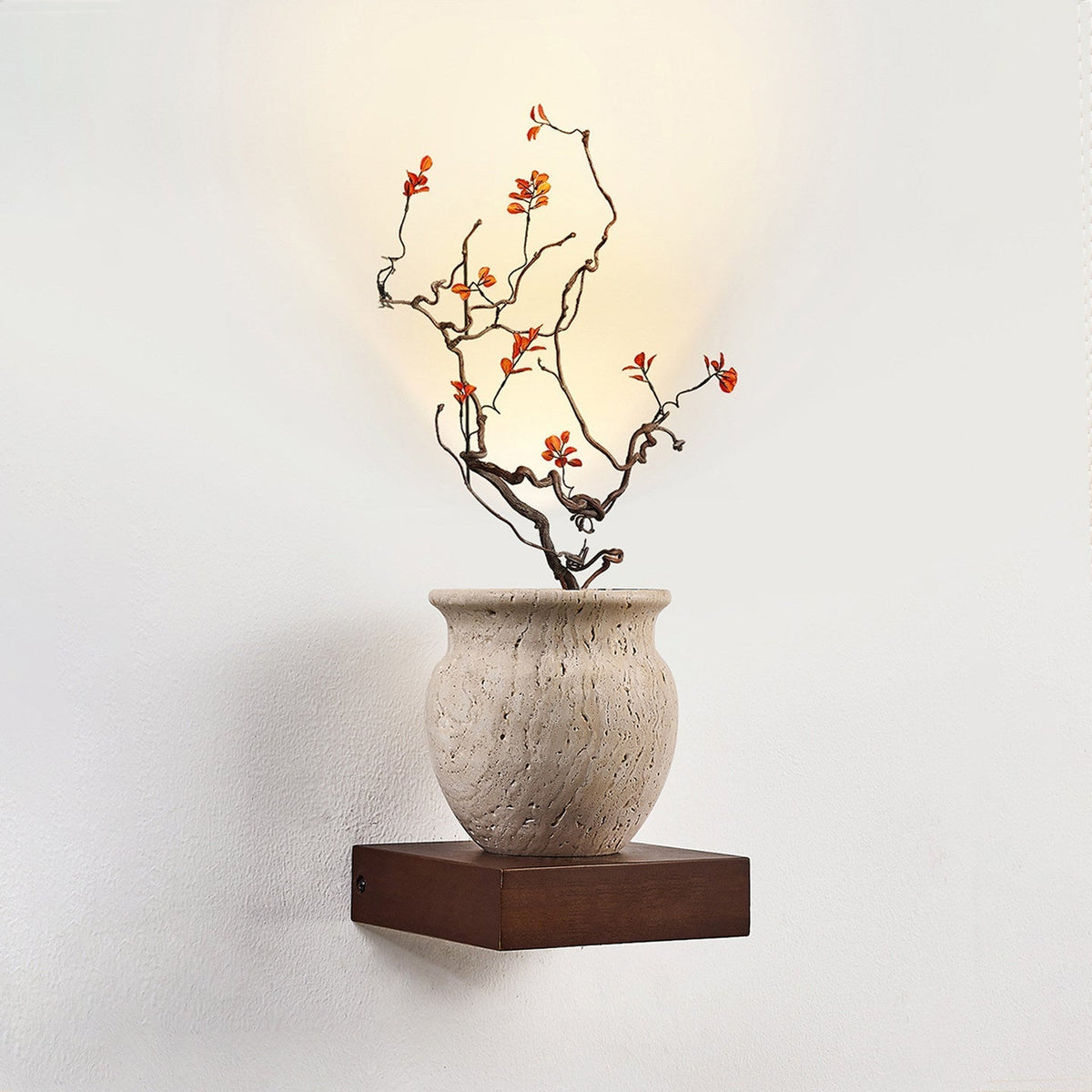 Teriinine sculpturale wandlamp