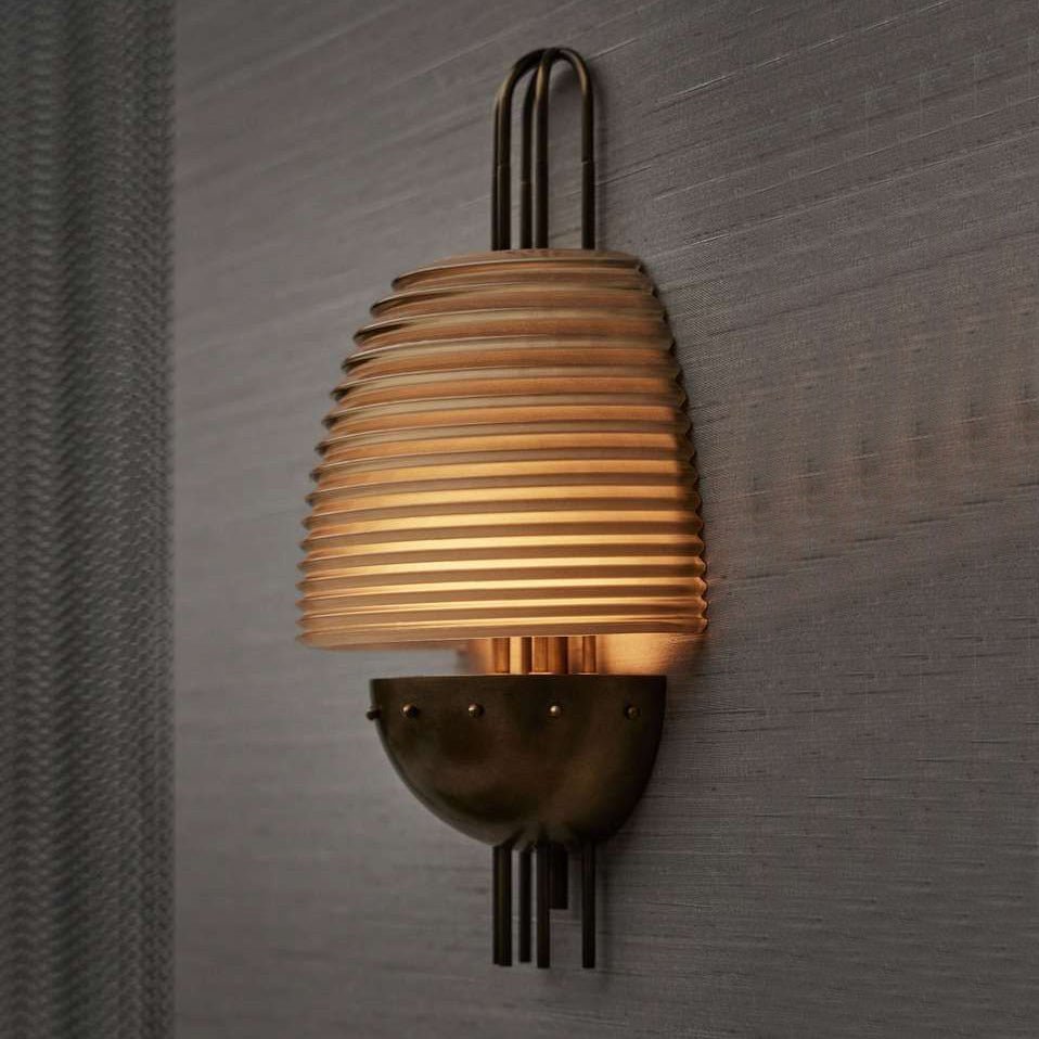 Brys Industrieel Geribbeld Messing Wandlamp
