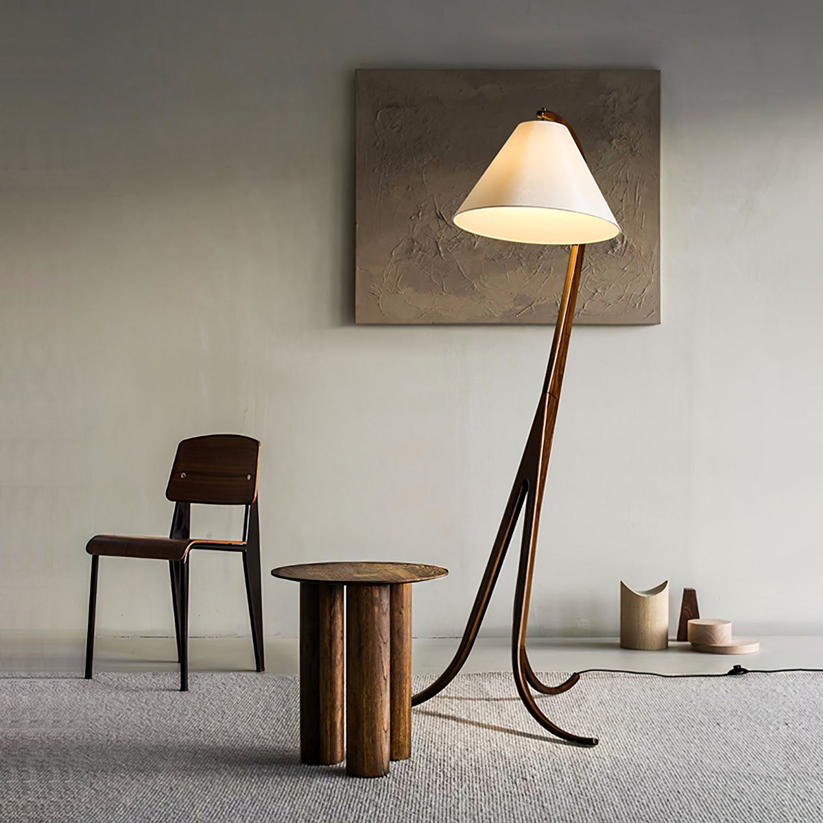 Udorila gebogen houten vloerlamp