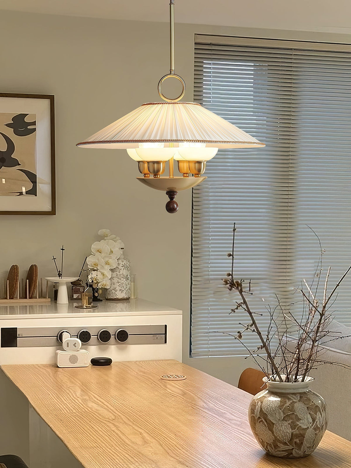 Umbera hanglamp met geplooide kap
