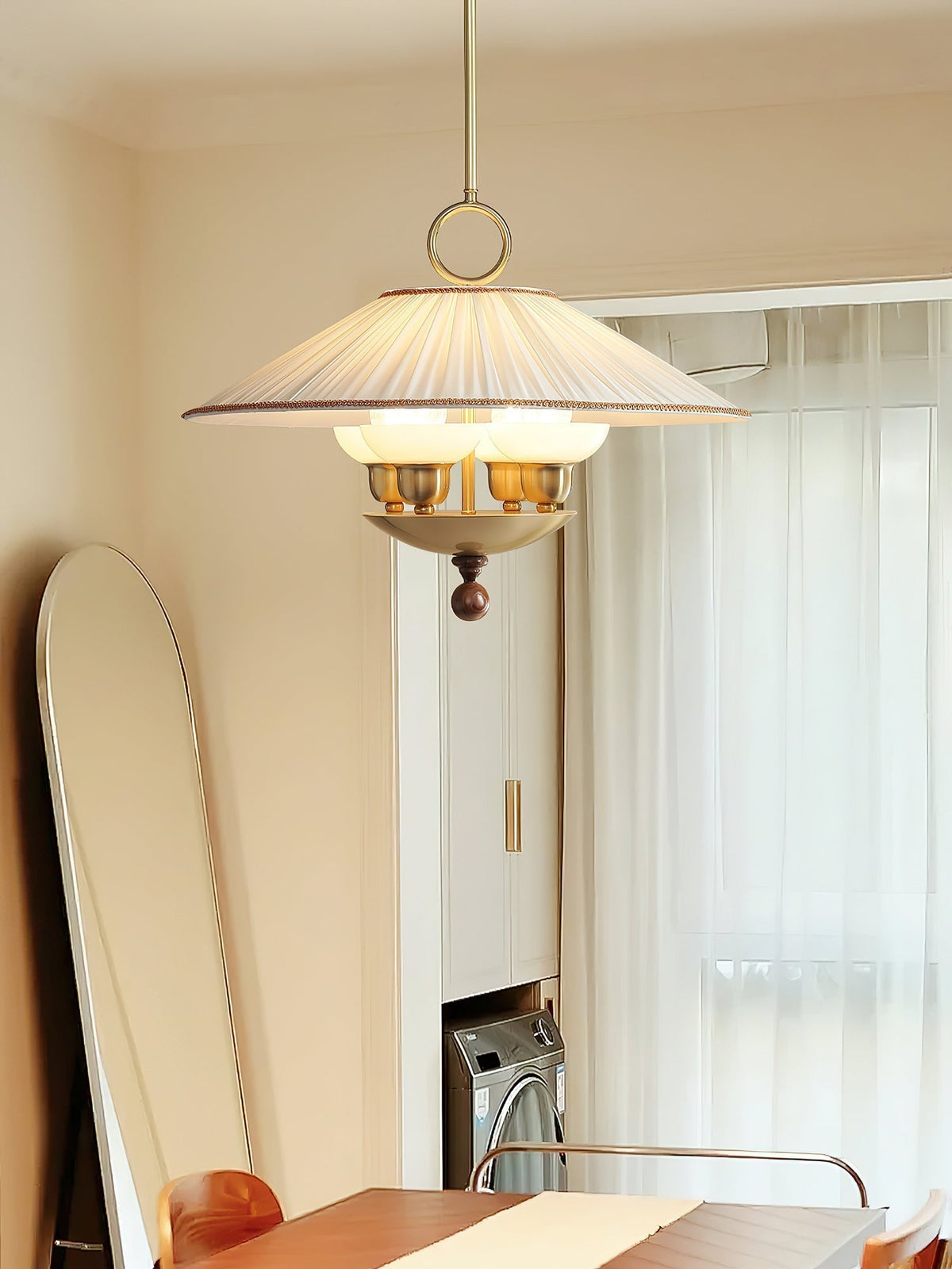 Umbera hanglamp met geplooide kap