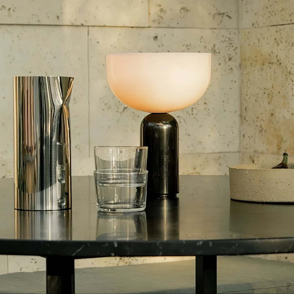 Vicky Minimalistische tafellamp van marmer