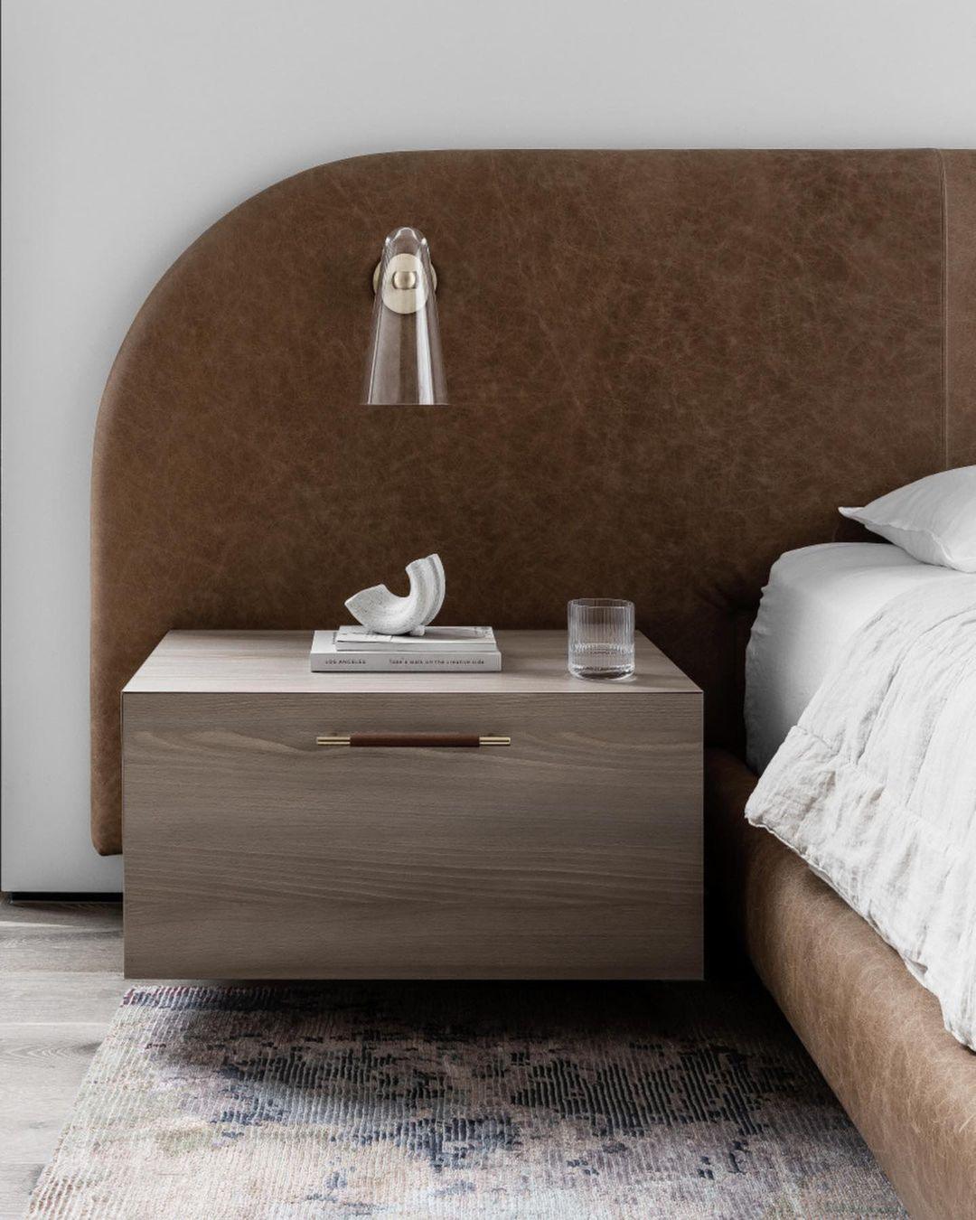 Lioririella Conical glas wandlamp