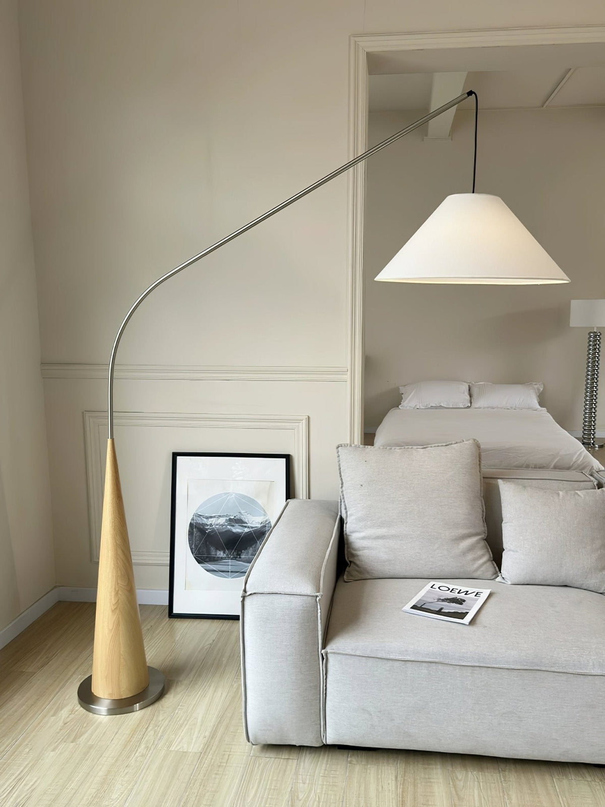 Uriah Minimalistische vloerlamp met stoffen kap